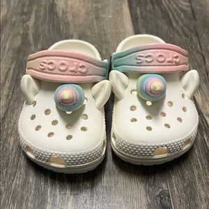 CROCS Kids Unicorn Sandals - Cream and Rainbow size 5C